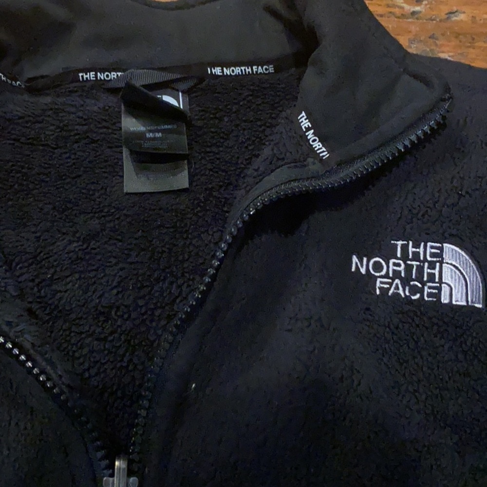 Black north face fleece - Picture 2 of 2